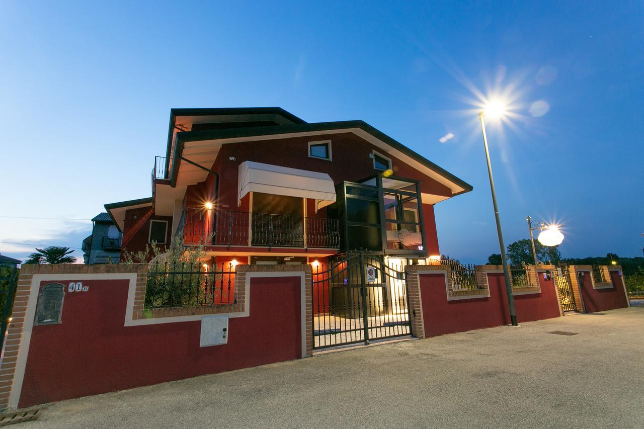 Guest House Dolce Laguna 2 Tessera Exterior photo