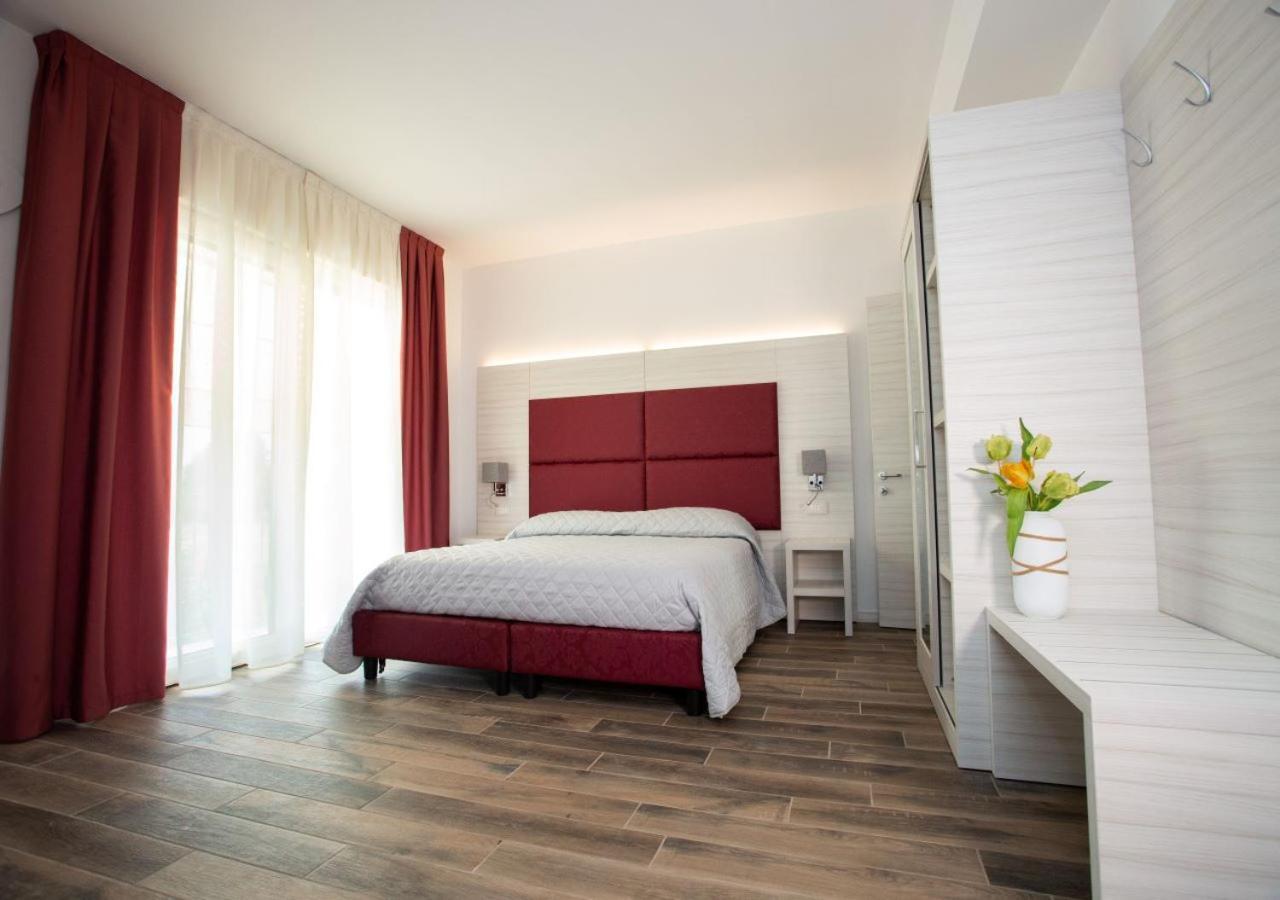 Guest House Dolce Laguna 2 Tessera Exterior photo